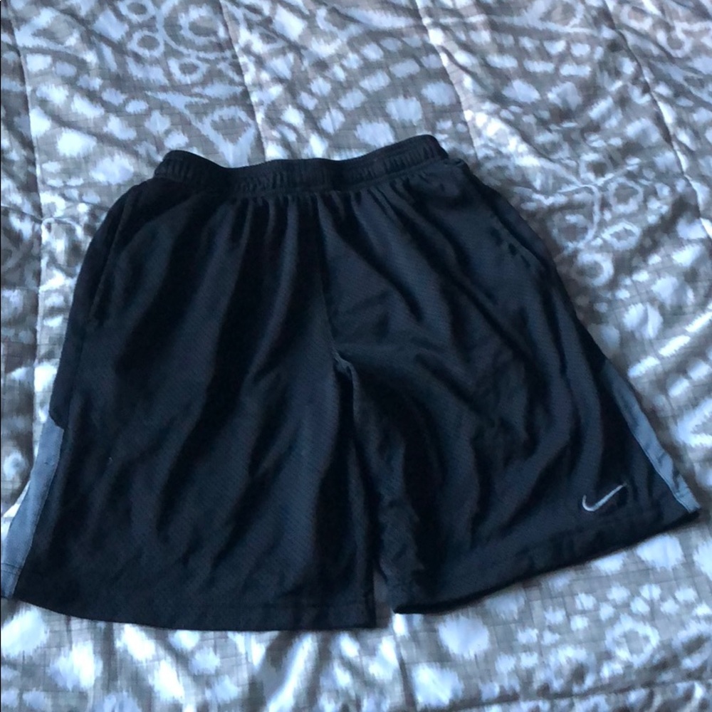 Nike Flex shorts (M)